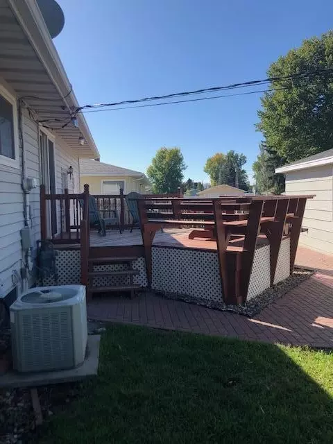1317 E Hillcourt E, Williston, ND 58801 photo 59