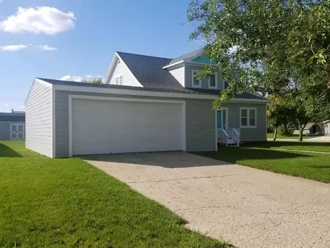 19 Winther St, Ray, ND 58849 photo 2