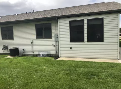 1810 16th Ave W, Williston, ND 58801 photo 4