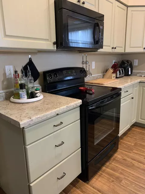 5482 Sweet Clover Ln, Williston, ND 58801 photo 5