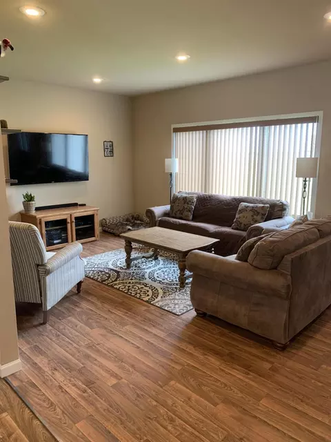 5482 Sweet Clover Ln, Williston, ND 58801 photo 7