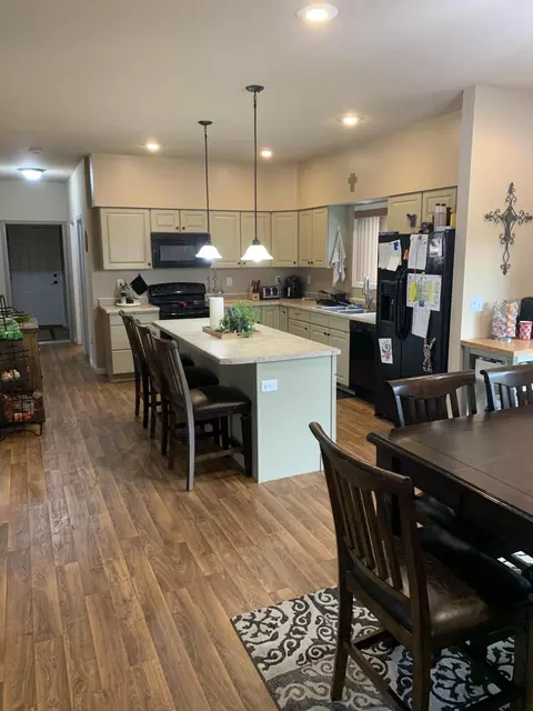 5482 Sweet Clover Ln, Williston, ND 58801 photo 3