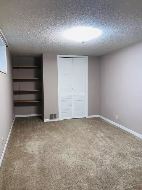 1514 5th Ave W, Williston, ND 58801 photo 16