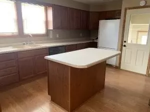 603 18th St E, Williston, ND 58801 photo 11