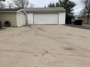 603 18th St E, Williston, ND 58801 photo 7