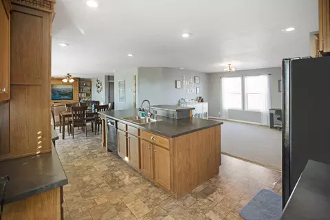 5747 133rd Ave NW, Williston, ND 58801 photo 6