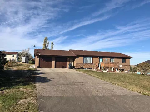 5041 132 Trl NW, Williston, ND 58801 photo 3