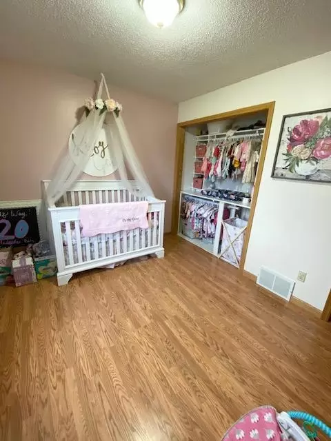 2316 17th Cir W, Williston, ND 58801 photo 13