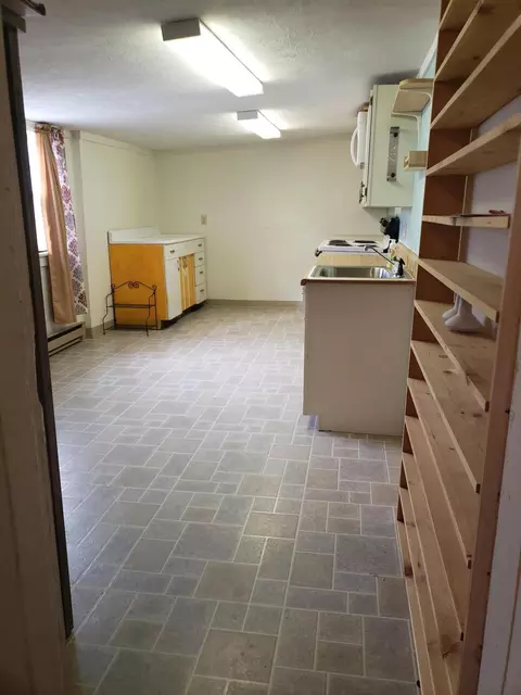 801 6th Ave W, Williston, ND 58801 photo 11