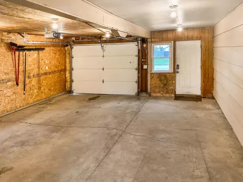 1710 Hillside Ct, Williston, ND 58801 photo 19