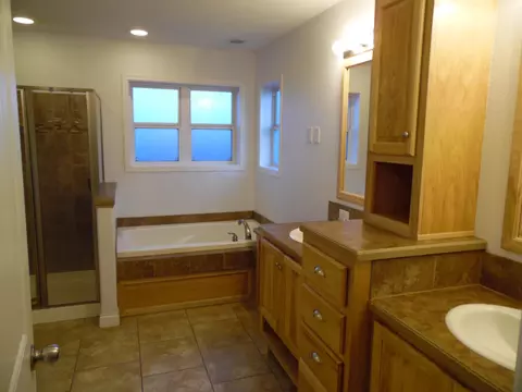 5478 Matthew Ave NW, Williston, ND 58801 photo 7