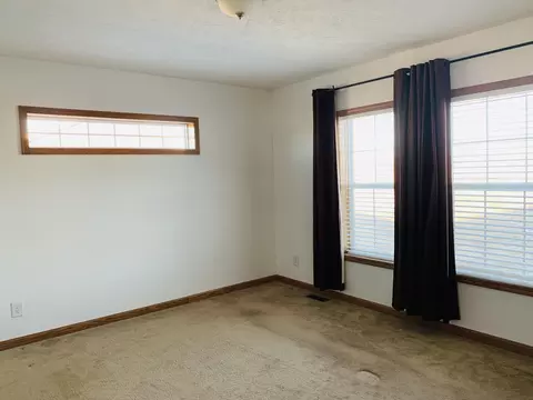 5463 Laurice Ave, Williston, ND 58801 photo 5