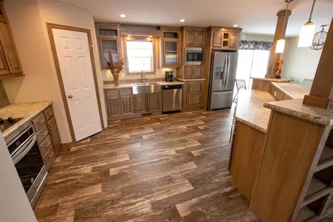 14984 Cochise St, Williston, ND 58801 photo 7