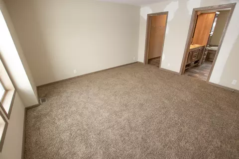14984 Cochise St, Williston, ND 58801 photo 11