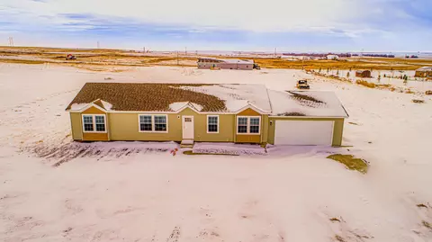 14984 Cochise St, Williston, ND 58801 photo 1