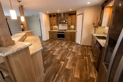 14984 Cochise St, Williston, ND 58801 photo 5