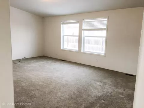 5621 Stoneview Ave, Williston, ND 58801 photo 6