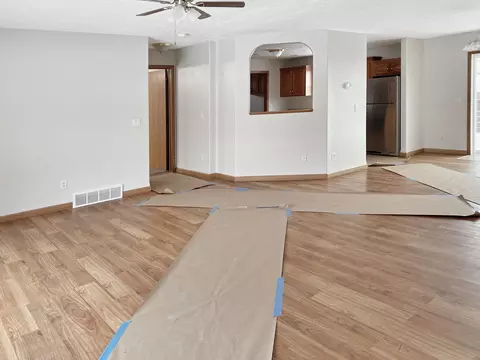 1808 University Ave, Williston, ND 58801 photo 4