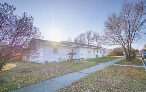 301303 10th St W, Williston, ND 58801 photo 2