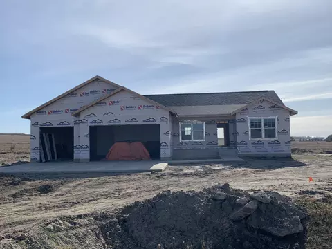 13340 River Meadow St, Williston, ND 58801 photo 1