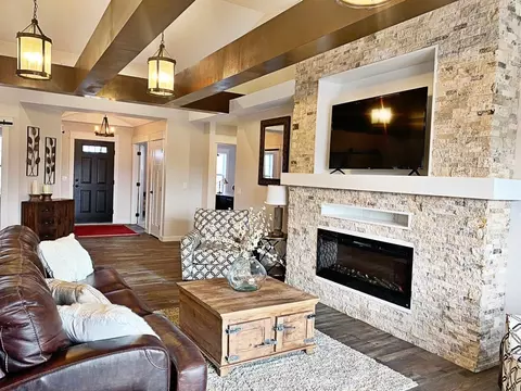 5992 Juniper Dr NW, Williston, ND 58801 photo 3