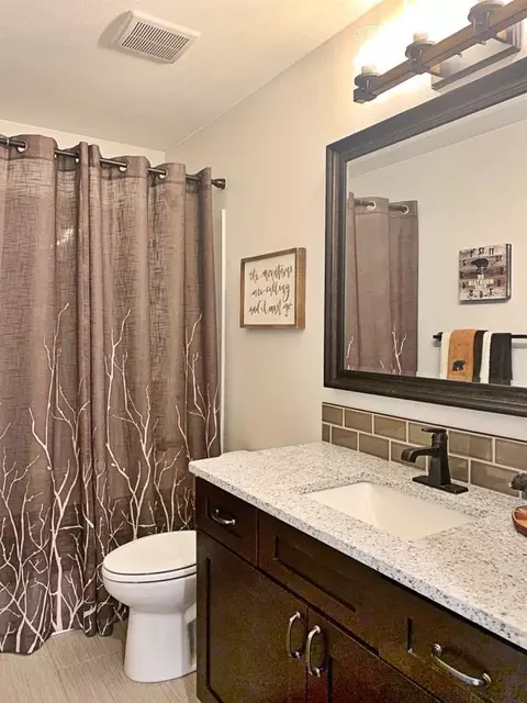 5992 Juniper Dr NW, Williston, ND 58801 photo 9