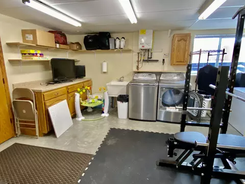 2012 17th Ct W, Williston, ND 58801 photo 23