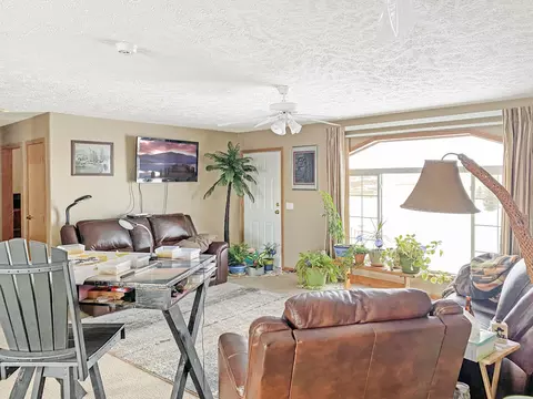 14252 52nd St NW, Williston, ND 58801 photo 9