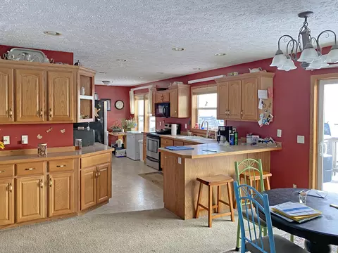 14252 52nd St NW, Williston, ND 58801 photo 13