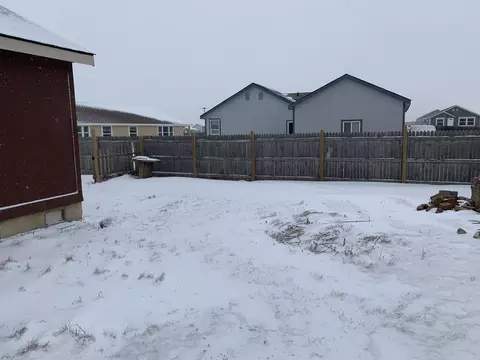 5621 Lukenbill Ave, Williston, ND 58801 photo 20