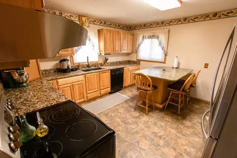 71 73rd St E, Williston, ND 58801 photo 12