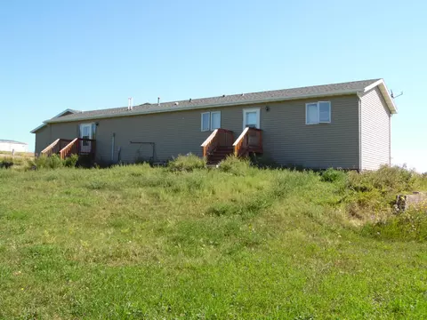 14032 Madison Ln, Williston, ND 58801 photo 4