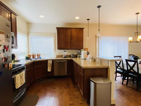 6917 University Ave N, Williston, ND 58801 photo 9
