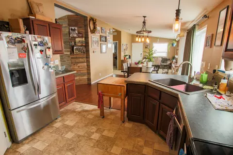 5617 Stoneview Ave, Williston, ND 58801 photo 18