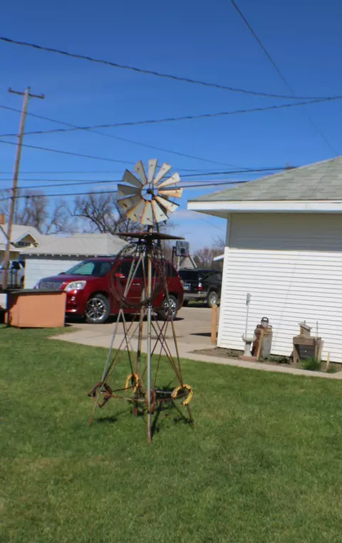 618 1st Ave E, Williston, ND 58801 photo 32