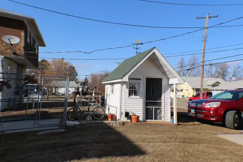 618 1st Ave E, Williston, ND 58801 photo 26