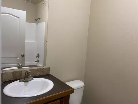 5503 Kingston Ave, Williston, ND 58801 photo 18