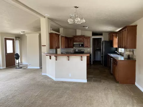 5503 Kingston Ave, Williston, ND 58801 photo 10