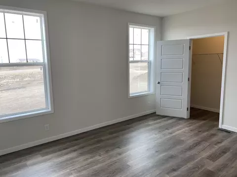 14747 Baxter St, Williston, ND 58801 photo 17