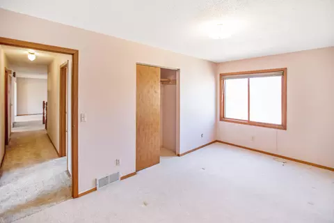 1914 13th Ave W, Williston, ND 58801 photo 12