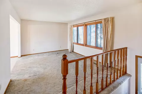1914 13th Ave W, Williston, ND 58801 photo 2