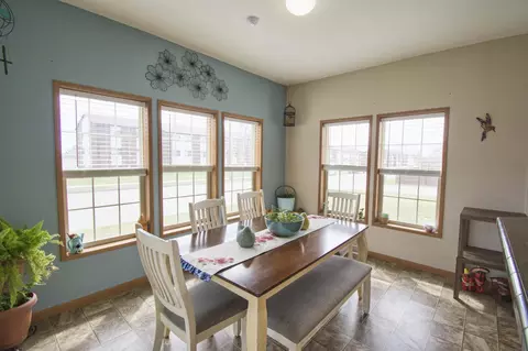 1703 30th St W, Williston, ND 58801 photo 23