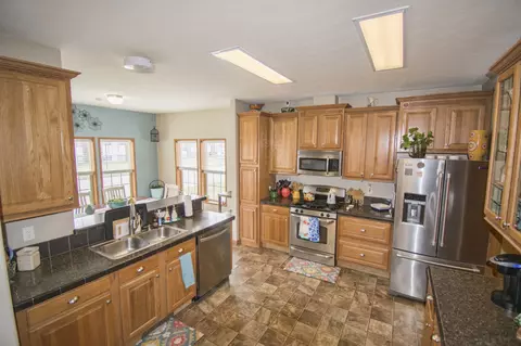 1703 30th St W, Williston, ND 58801 photo 15