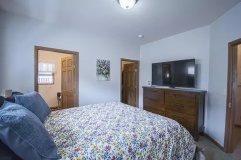 1703 30th St W, Williston, ND 58801 photo 27
