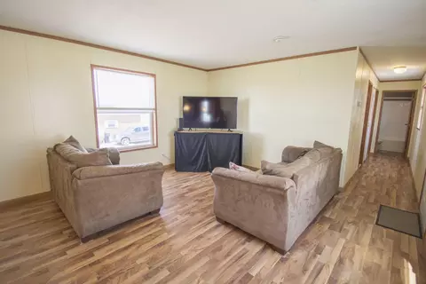 14272 Painted Woods Dr, Williston, ND 58801 photo 12