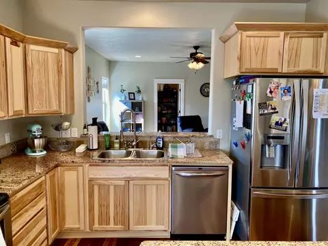 2009 18th Ave W, Williston, ND 58801 photo 8