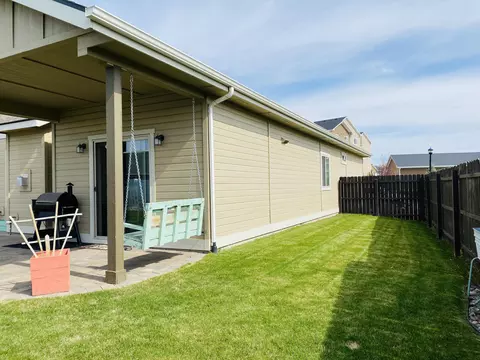 1905 25th St W, Williston, ND 58801 photo 22