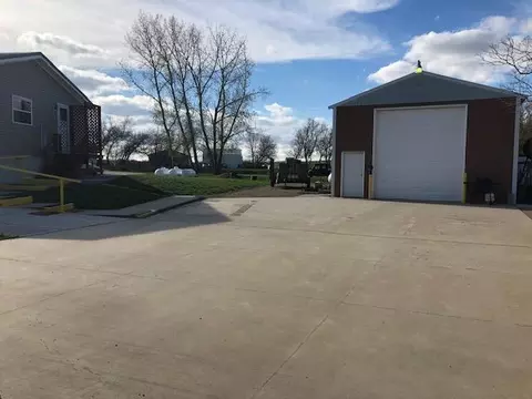 14631 43rd St NW, Williston, ND 58801 photo 48