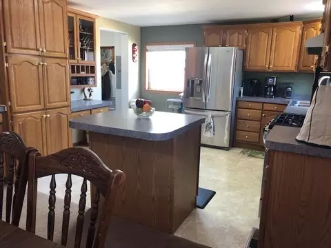 14631 43rd St NW, Williston, ND 58801 photo 4