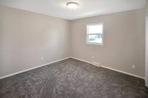 312 38th St E, Williston, ND 58801 photo 21